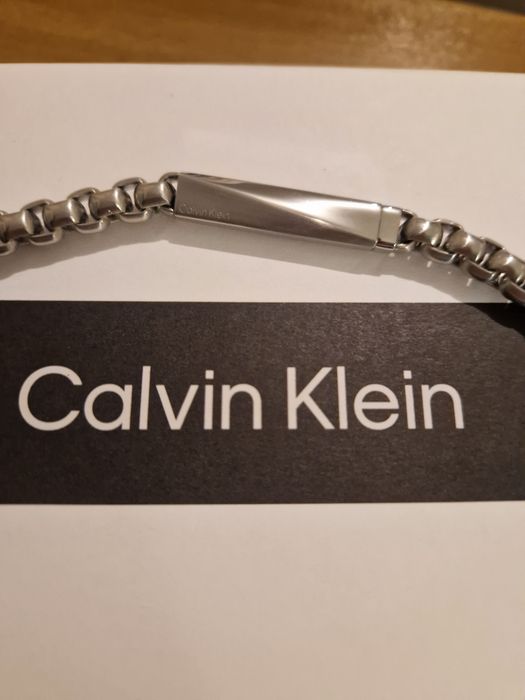 Colar Calvin Klein novo