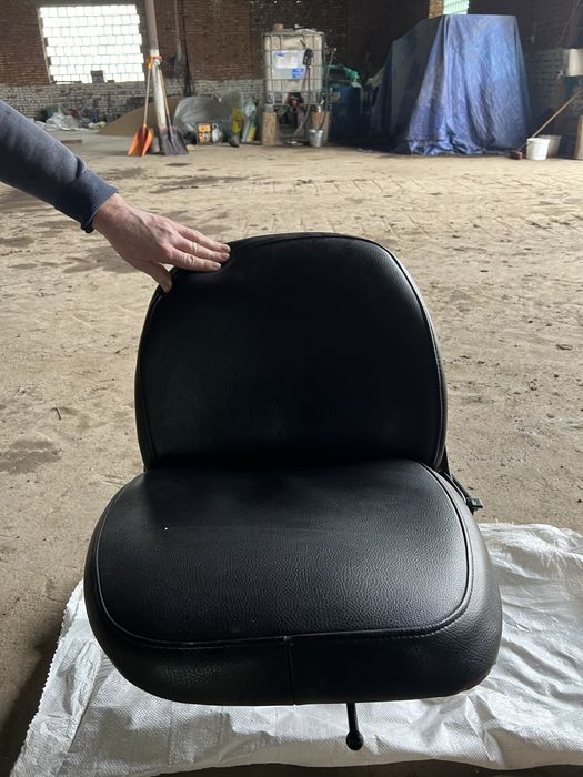 Польське Сидіня для трактора мтз