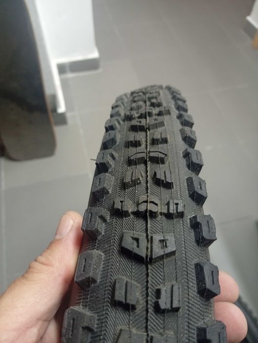 Par Pneus bicicleta 29*2.30 novos