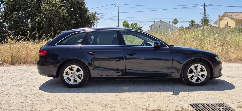 Audi A4 Avant 2.0TDi 143cv de 2011 NACIONAL