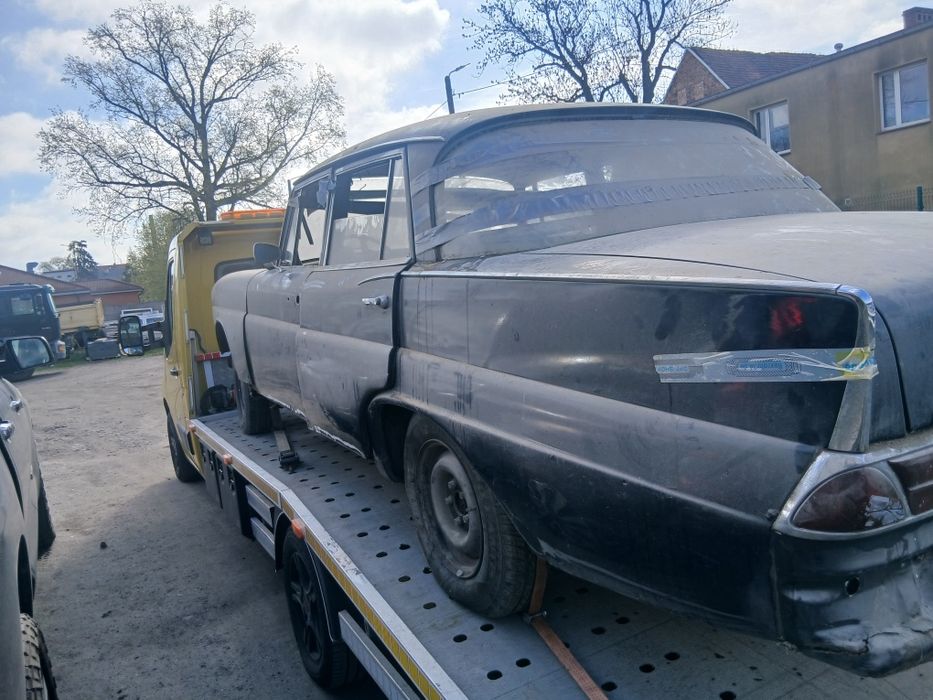 Mercedes 190 dc w111