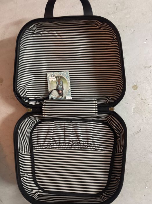 Mala de viagem pequena