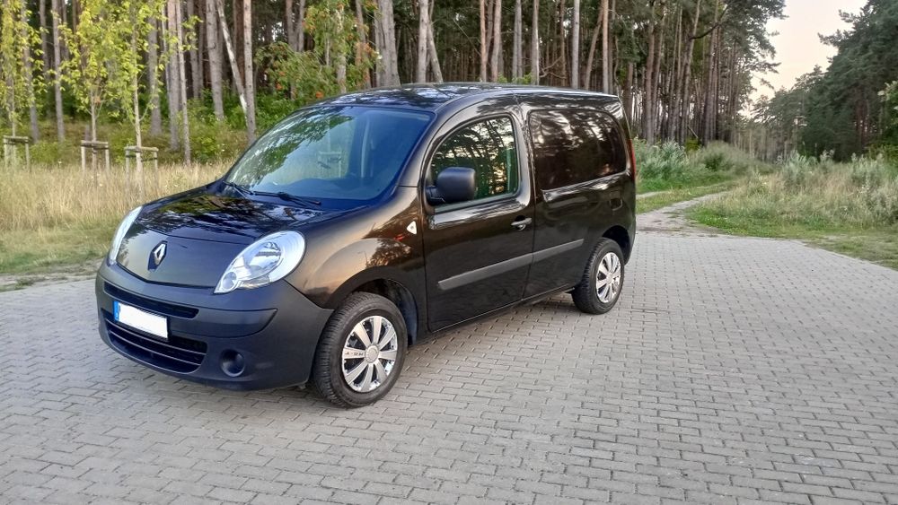 Renault Kangoo 12 Rok 1.5 CDTI  Super stan .Pełny blaszak