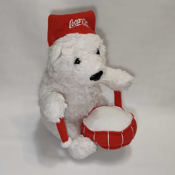 M384 Maskotka Miś polarny Coca-Cola 16 cm