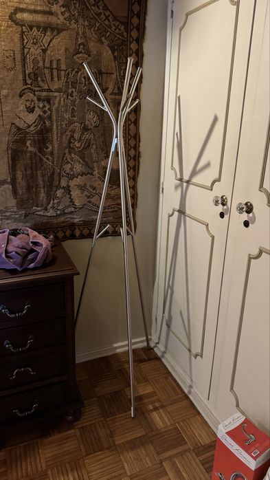 Bengaleiro metálico