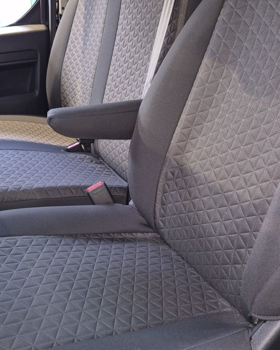 Pokrowce na fotele Citroen Jumpy 6 os. Szyte ręcznie Tkaninowe