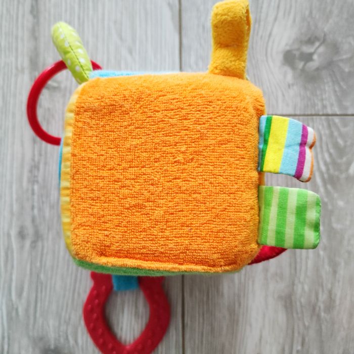 Babydream kostka sensoryczna, gryzak, zabawka, zawieszka