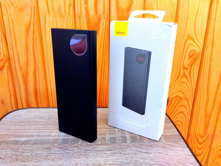 Новий павербанк Baseus швидка зарядка