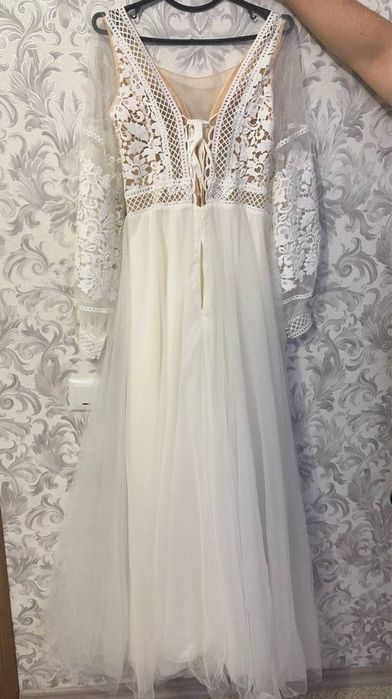 Весільна сукня в стилі бохо