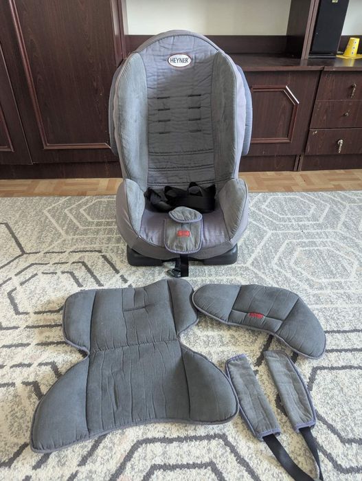 Автокрісло Heyner 9-18кг без ISOFIX