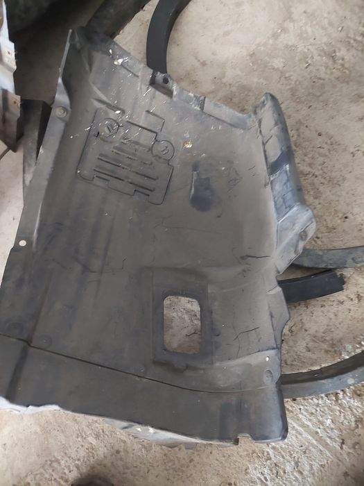 nadkole lewa strona przod przednia bmw e90 e91 M-Pakiet m3