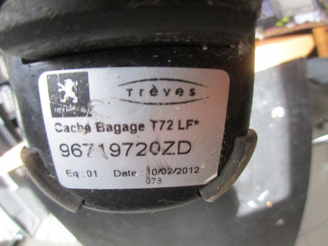 Chapeleira / tampo da mala PEUGEOT 308 SW