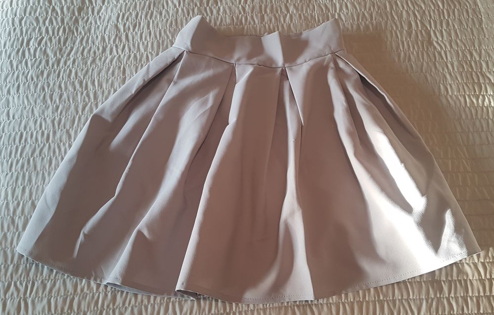 Spódnice 3 szt dres + wiskoza