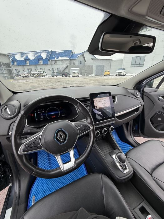 Renault zoe EDITION ONE LIMITED.52 KW 136 л.с