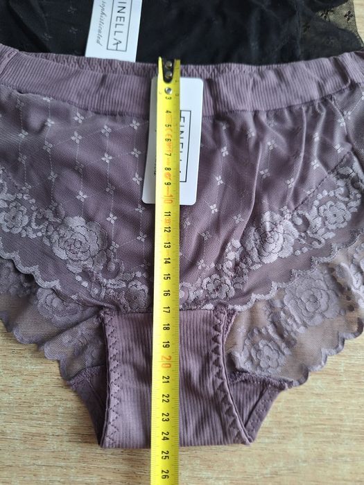 4x figi damskie XL