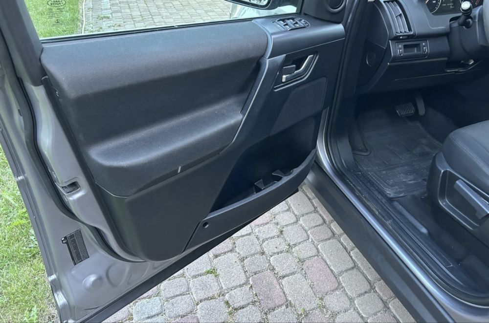 Land Rover Freelander 2013рік