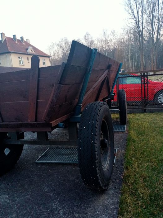 Wóz rolniczy do ciagnika