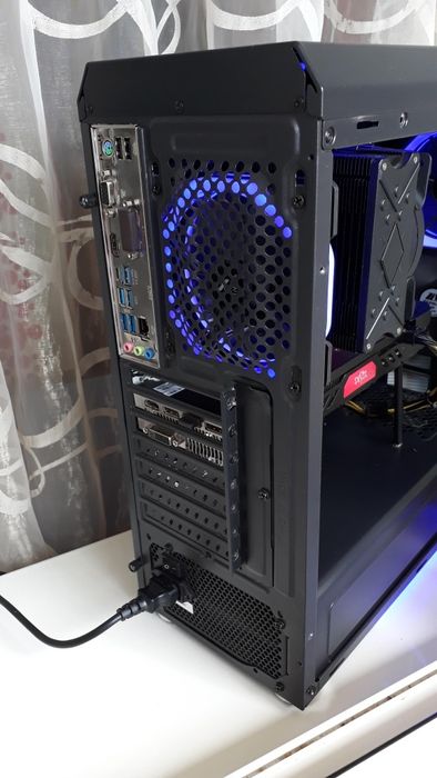 Ігровий ПК комп'ютер Ryzen 5 2600/16 GB/RX 480 Red Devil/500 GB/120 GB