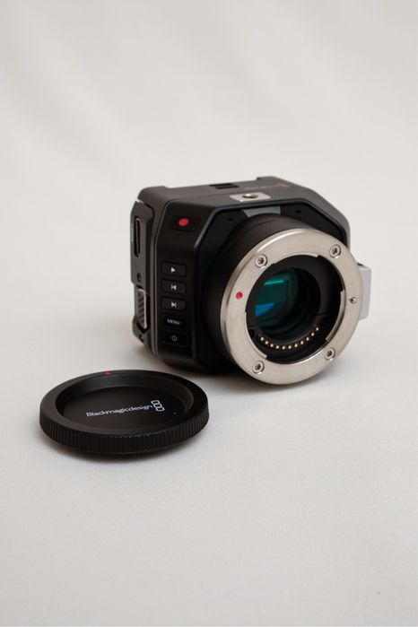 Відеокамера Blackmagic Micro Cinema Camera