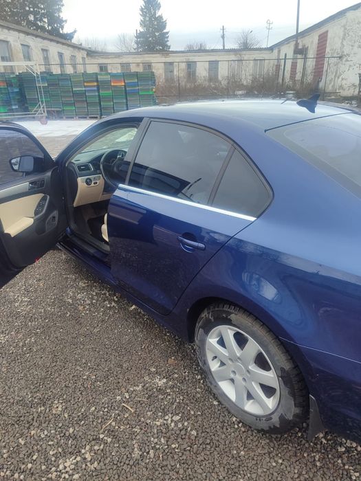 Продам Volkswagen Jetta
