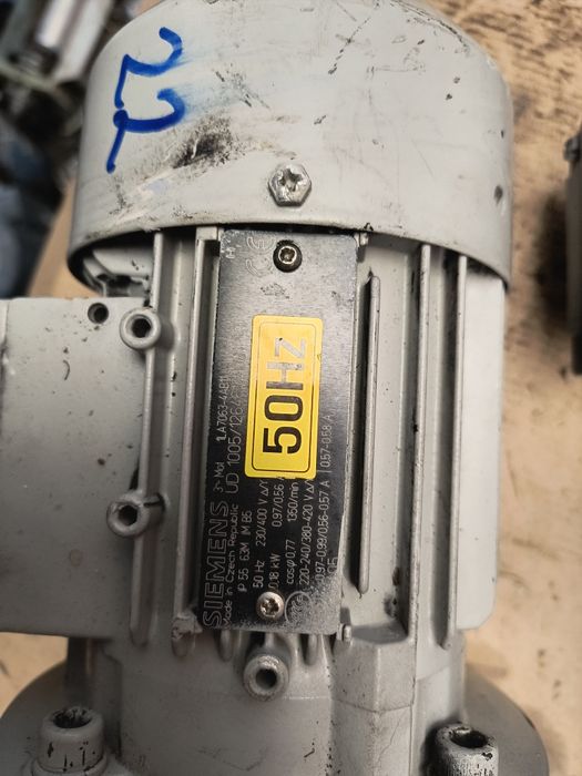 Przekładnia 22/min 0,18kW reduktor motoreduktor  prosta napęd