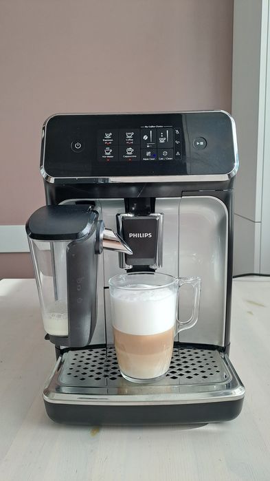 Кавомашина(кавоварка) Philips EP2236/40