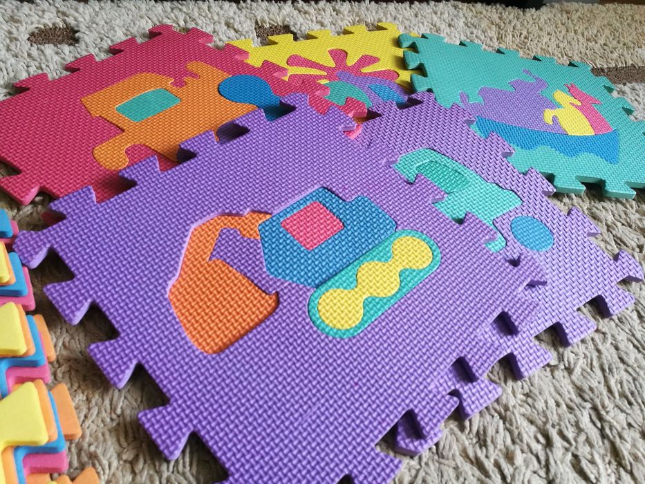 Puzzle piankowe układanka literki kształty