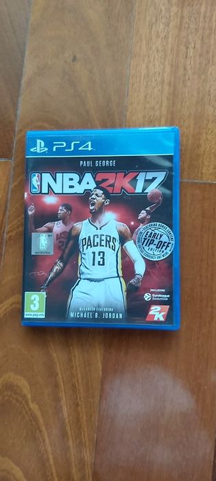PS4 Game Collection: Relatively Recent and in Excellent Condition64286067270402122