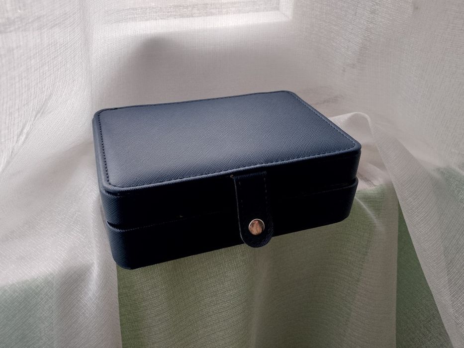 Шкатулка для украшений + подарок