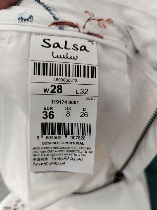 Calças brancas da Salsa novas, sem etiqueta