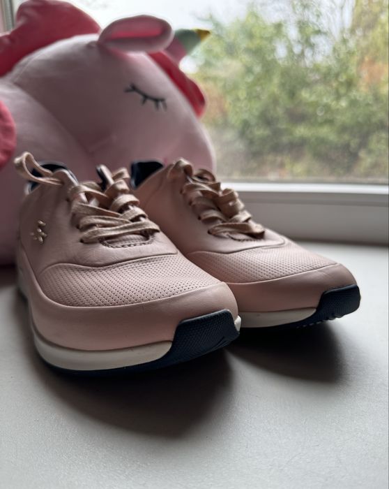 Кросівки Lacoste оригінал 36,5