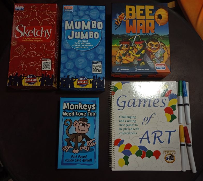 Vários jogos de tabuleiro a 5€ cada