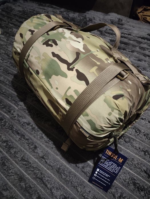 Зимовий спальний мішок