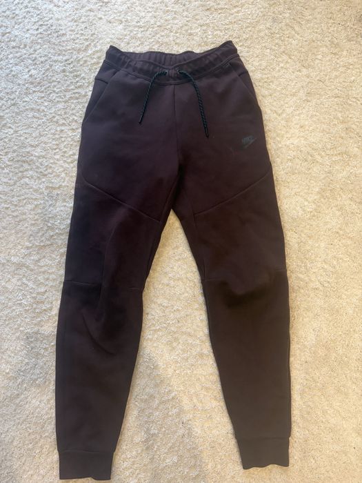 nike tech fleece pants legit