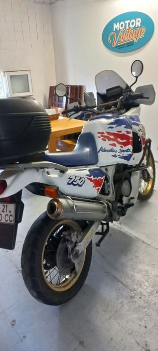 Vendo Honda xrv 750 África twin