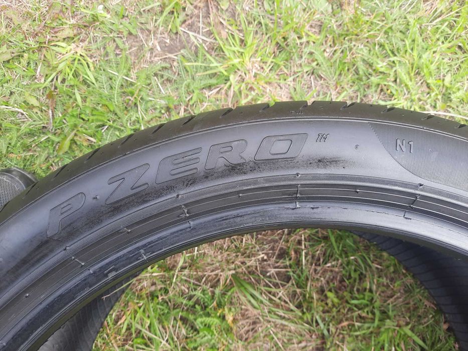 Opony letnie klasy premium PIRELLI P ZERO 295/35/21