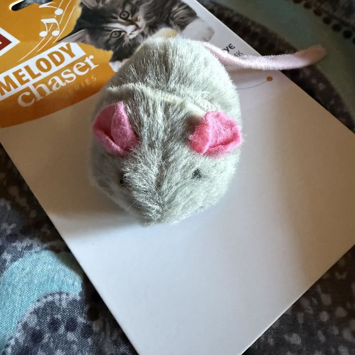 Іграшка для кота