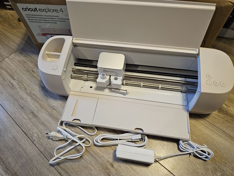 Cricut Explore 4 Ploter tnący Maszyna do cięcia rysowania jak maker 4