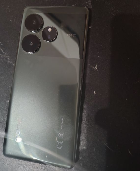Realme GT 6 16/512 jak nowy