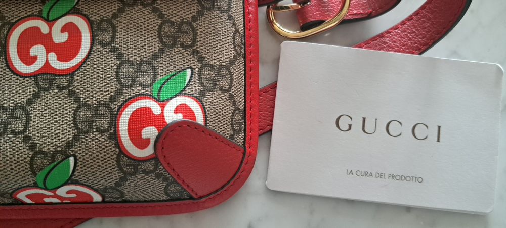Torebka Gucci Apple GG Supreme edycja limitowana