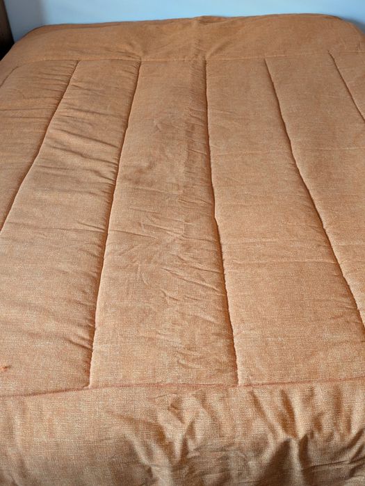 Colcha dupla face cama de casal