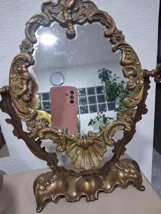 Dressing Table Mirror474432525912647680