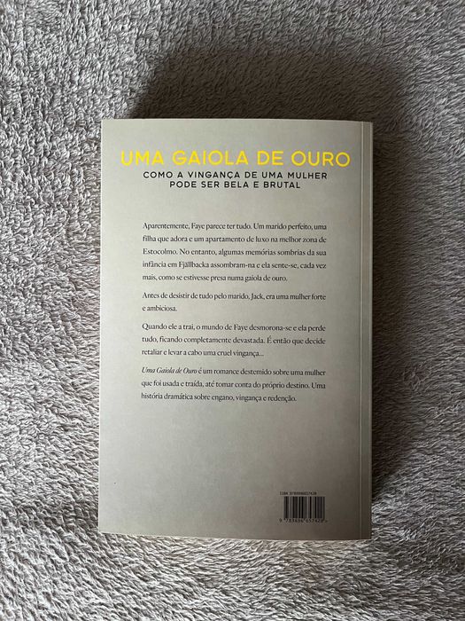 Uma Gaiola de Ouro - Camilla Läckberg