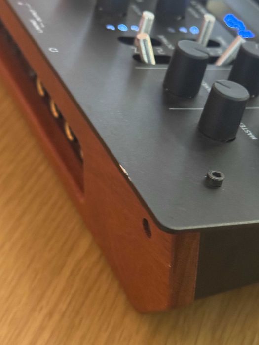 sintetizador Korg Minilogue XD – Estado Impecável