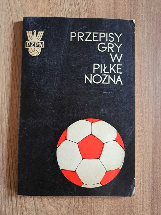 Zestaw książek o tematyce sportowej