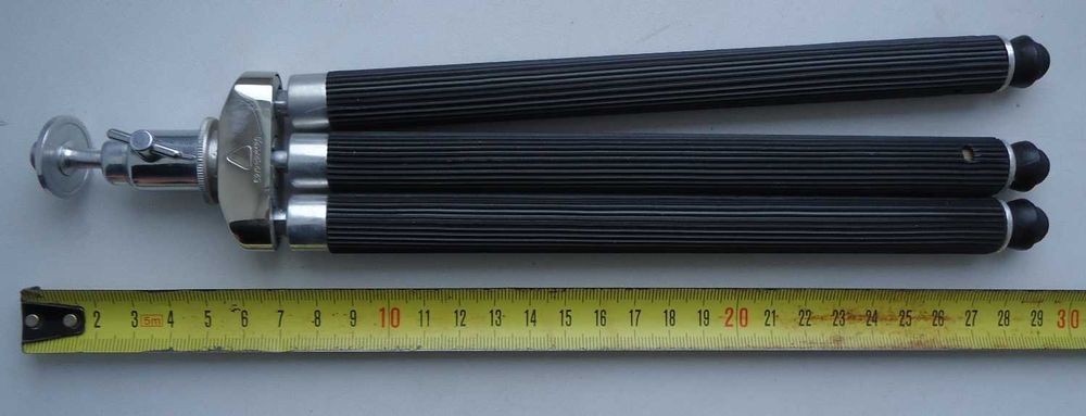 Штатив для фотоапарата, Німеччина.