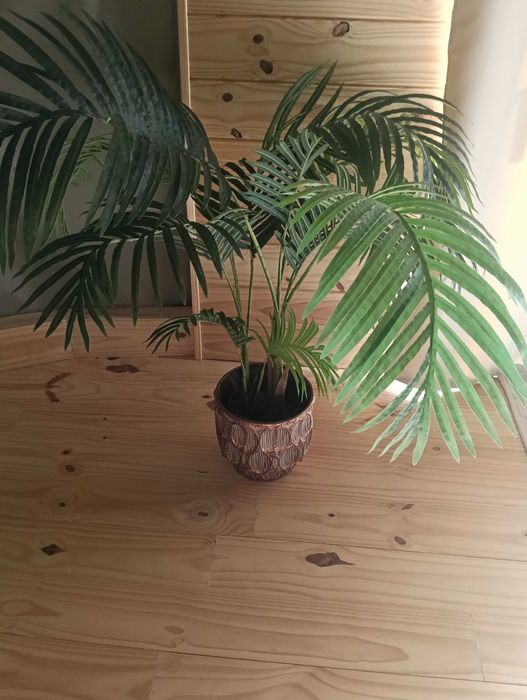 Planta Artificial inclui vaso