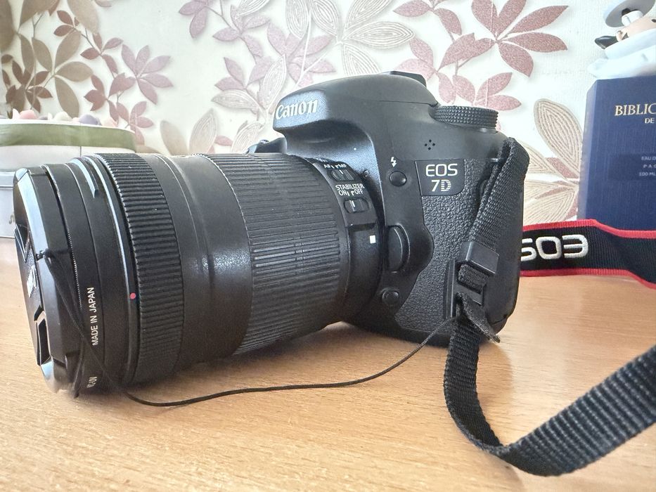 Фотоапарат Canon eos7d