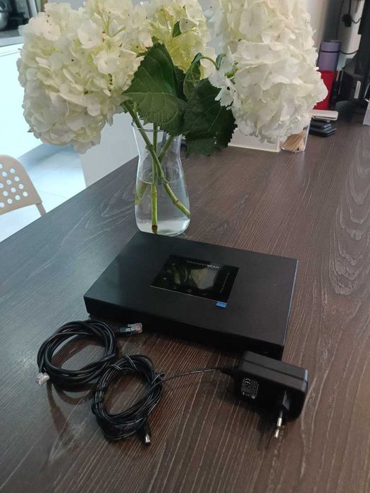 Central telefónica Grandstream UCM6301