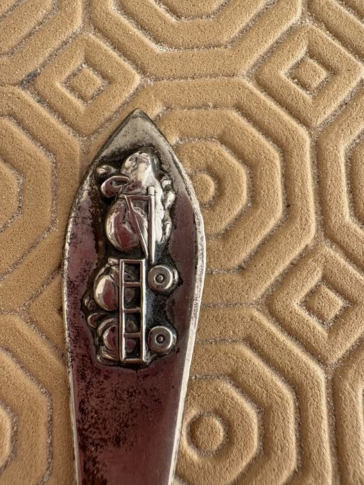 Colher antiga em prata